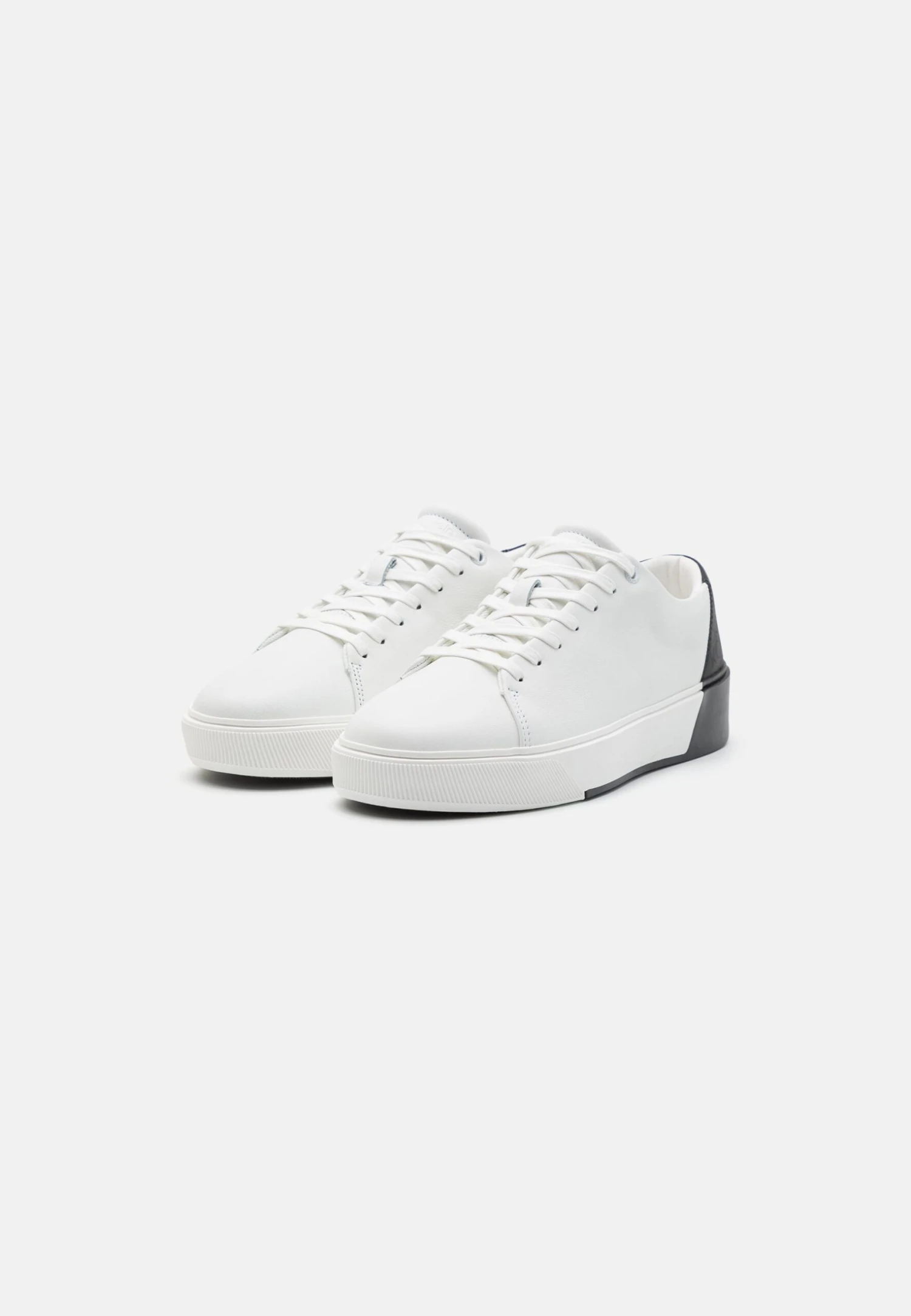 Calvin Klein Lace Up Mono - Trainers - White/Black 4 Calvin Klein Lace Up Mono - Trainers - White/Black - Image 2
