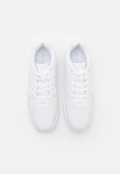 Champion Low Cut Shoe Rebound- Basketball Shoes - Triple White -Exquisite Shoes 0e00d43cefda44e9807e1c5598b83391