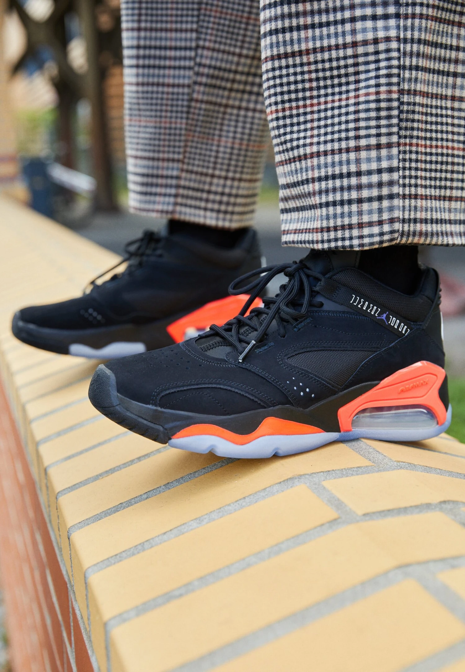 Jordan Lane - High-Top Trainers - Black/Dark Concord/Infrared 23 5 Jordan Lane - High-Top Trainers - Black/Dark Concord/Infrared 23 - Image 3