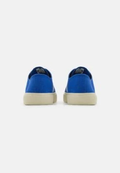 Veja Wata Ii- Trainers - Paros/Pierre -Exquisite Shoes 39b5e5570d17435ea35cd4cff0c73e99