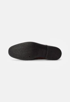 Clarks Howard Walk - Lace-Ups - Dark Tan -Exquisite Shoes 4a51a0b114f74ddaa149ac6237e9f788