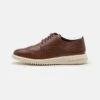 Cole Haan Grand Wingtip Oxford - Casual Lace-Ups - British Tan/Ivory