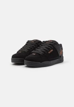 Globe Tilt - Skate Shoes - Black/Bronze -Exquisite Shoes 694b2b4565b149a9851fd1d7980bfa50