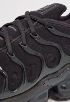 Nike Sportswear Air Vapormax Plus - Trainers - Black/Dark Grey 13 Nike Sportswear Air Vapormax Plus - Trainers - Black/Dark Grey -Exquisite Shoes 6c98bf5e24cd49f78a1b0b3f78dc35f6