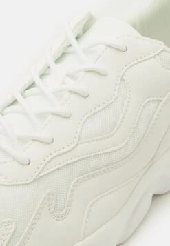 YOURTURN Unisex - Trainers - White -Exquisite Shoes 6e434ab1dbb742b4a57fcdd6db468256