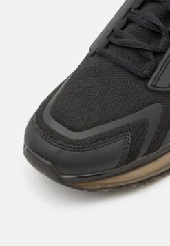 Blauer Crush - Trainers - Black -Exquisite Shoes 79bfc13f9ebb4b67897dfc207383b1e6