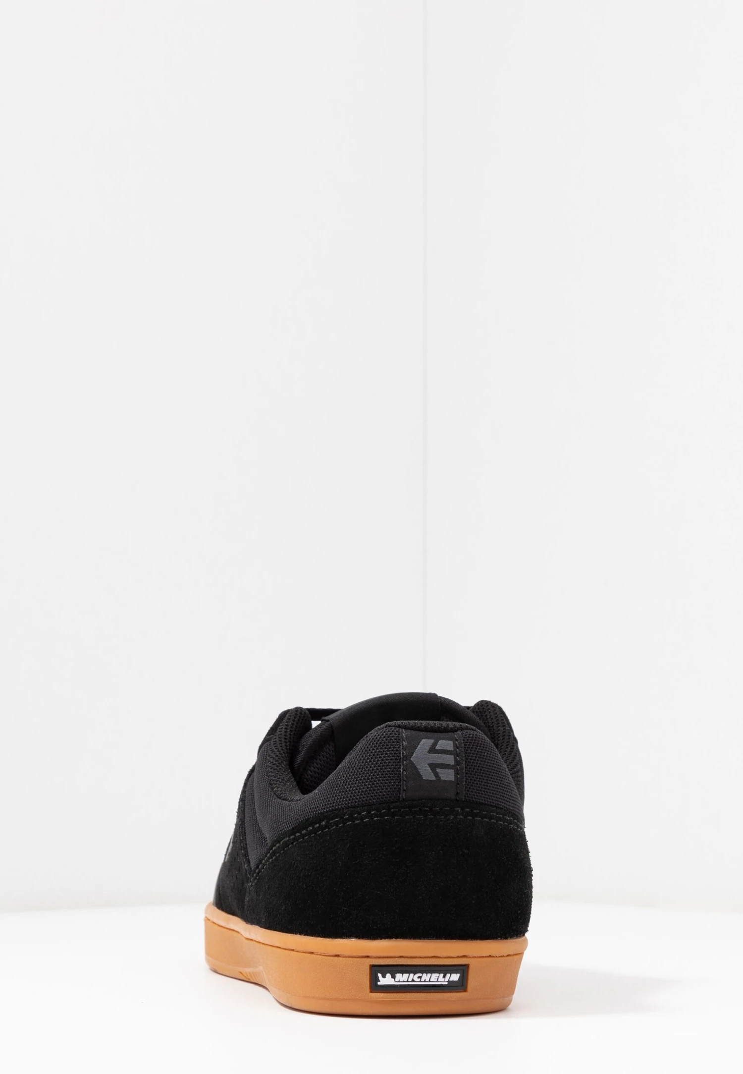 Etnies Marana Unisex - Skate Shoes - Black/White 7 Etnies Marana Unisex - Skate Shoes - Black/White - Image 5