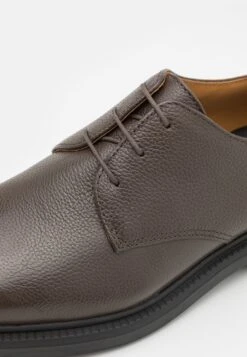 Boss Larry - Lace-Ups - Dark Brown -Exquisite Shoes 7c553609e3f442319f355570cabafe7b