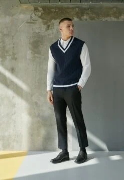 Clarks Un Aldric Lace - Smart Lace-Ups - Black -Exquisite Shoes 7dacaa53b7024ddb8f17d2db928ecd1a