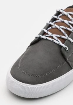 Globe Skate Shoes - Grey/Distress -Exquisite Shoes 7ee8563759ea487188d9f432d3536db3