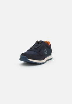 Bugatti Stranger - Trainers - Dark Blue -Exquisite Shoes 7f0c6bc36ec04625998ddb7b13961dfb