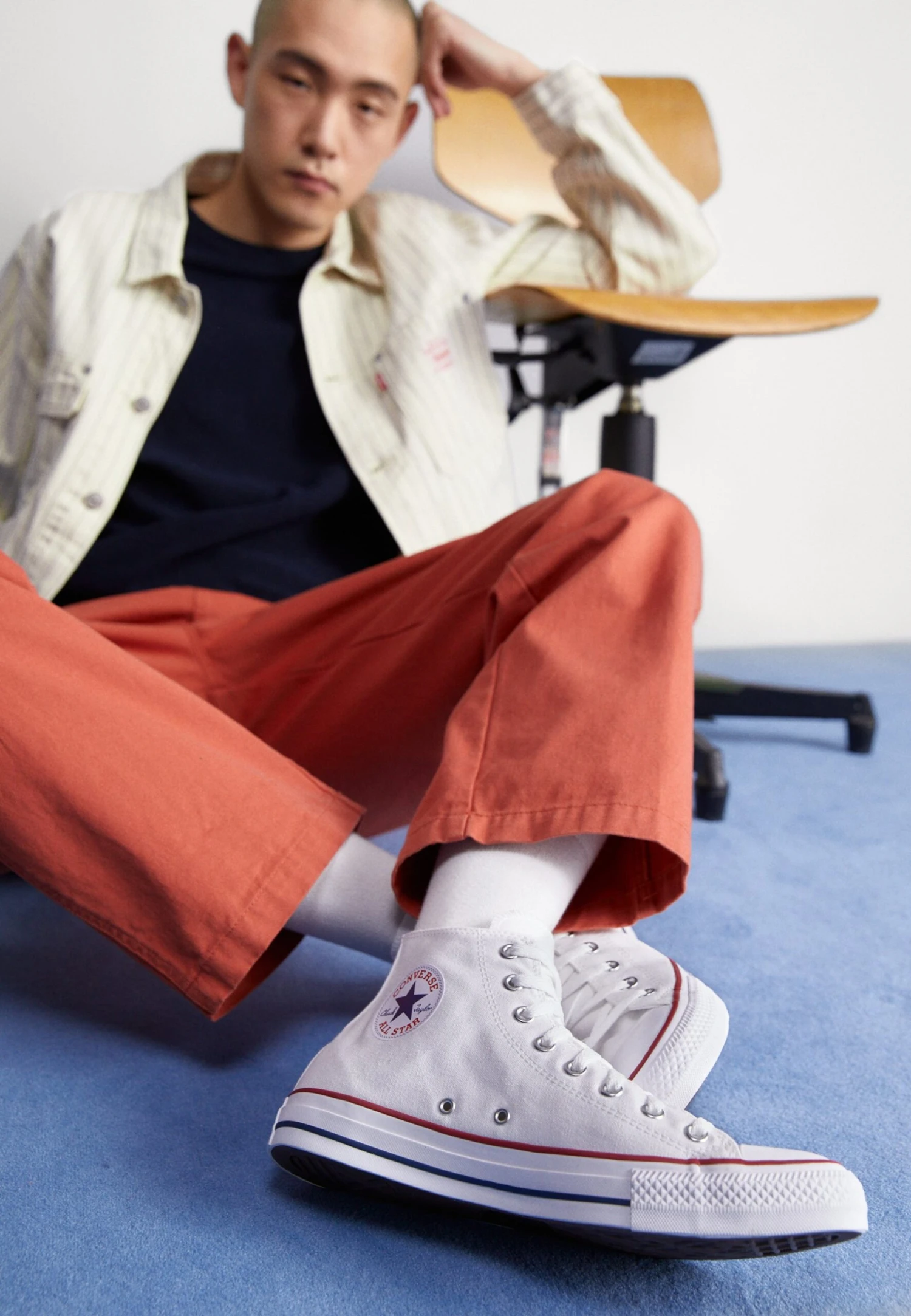 Converse Chuck Taylor All Star Hi - High-Top Trainers - White 4 Converse Chuck Taylor All Star Hi - High-Top Trainers - White - Image 2