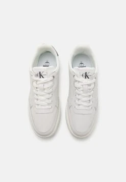Calvin Klein Jeans Classic Cupsole Mono - Trainers - White/Black -Exquisite Shoes 8afaf7b85a454edb8d792d1db497e338