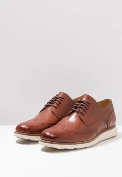 Cole Haan Original Grand Wingtip Oxford - Casual Lace-Ups - Woodbury/Ivory -Exquisite Shoes 95b030a2386643dfaa883c6af1c290c8