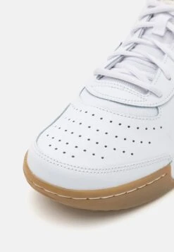 Nike Performance Court Zoom Lite - Multicourt Tennis Shoes - White/Midnight Navy/Gum Light Brown -Exquisite Shoes a639930426f24f51811a0239a8370eb1