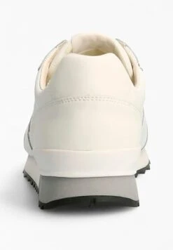 Guess Runner Padova- Trainers - Weiß -Exquisite Shoes ada7c78a2d774d0086f79bc5046cf311