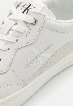 Calvin Klein Jeans Classic Cupsole Mono - Trainers - White/Black -Exquisite Shoes c21755391d544fb3a4989b65f72c20fd