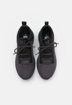 Bugatti Plasma - Trainers - Grey/Black -Exquisite Shoes c4268e1a50fb48e4954784ee4b2d5960