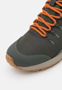 Columbia Trailstorm Mid Waterproof Omni Heat - Hiking Shoes - Gravel/Warm Copper -Exquisite Shoes c5dcb6ae60944ad58631b822866fd346