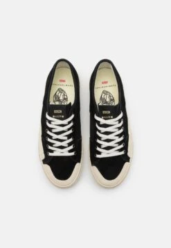 Globe Surplus - Trainers - Black/Cream/Montano 11 Globe Surplus - Trainers - Black/Cream/Montano -Exquisite Shoes c650d6e756034057a87b10a08042a48a