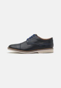 Clarks Atticus- Casual Lace-Ups - Navy
