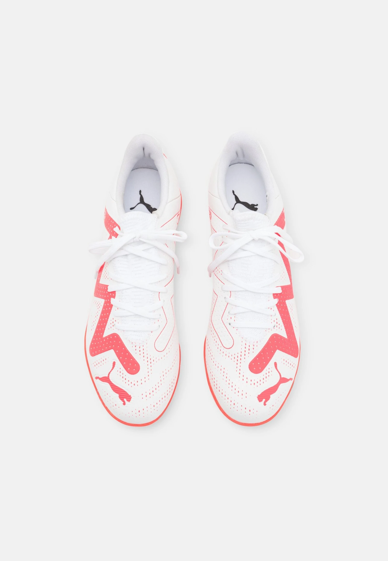 Puma Future Play Tt - Astro Turf Trainers - White/Fire Orchid 6 Puma Future Play Tt - Astro Turf Trainers - White/Fire Orchid - Image 4