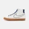 Nike Sportswear Blazer Mid 77 Prm Vrsty - High-Top Trainers - Sail/Midnight Navy -Exquisite Shoes e114c4ddf85a499d870e65b87966bc00