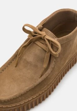 Clarks Torhill - Casual Lace-Ups - Dark Sand -Exquisite Shoes e4da8f577d024dedb402a2f4273d0fc8