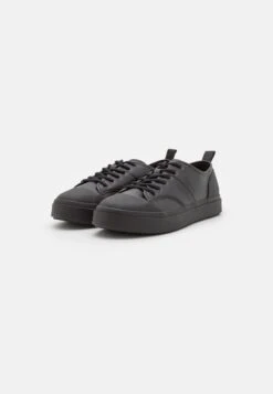 Calvin Klein Lace Up- Trainers - Triple Black 9 Calvin Klein Lace Up- Trainers - Triple Black -Exquisite Shoes efd5ddaee9344cf1ae4d92b2681054fa